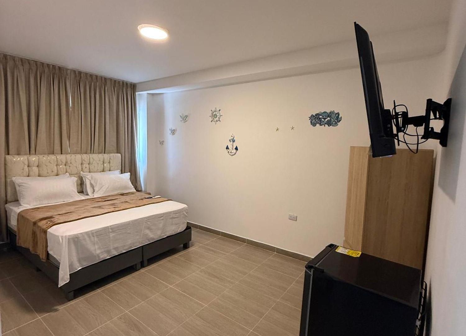 Davé Paradise Hotel