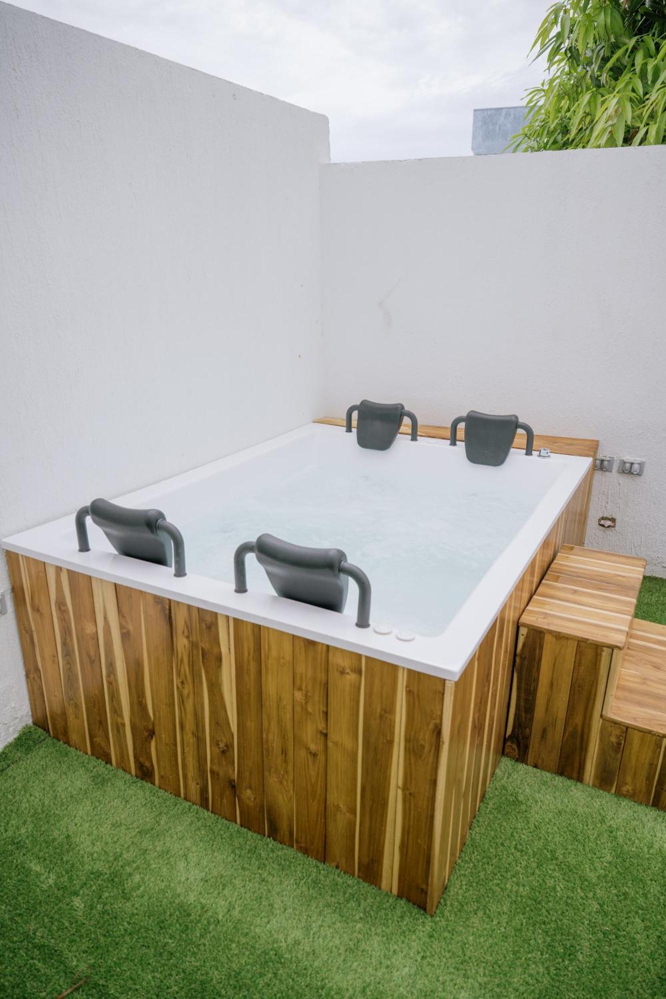 Davé Paradise Hotel